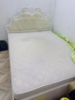 BED WITH MATTRESS