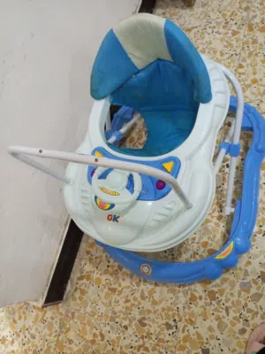 غراض اطفال نظيفة للبيع