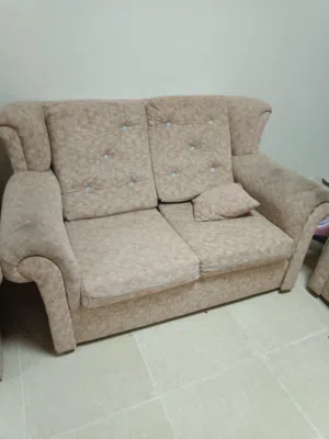 غنفات وطاولات مذاكره للبيع