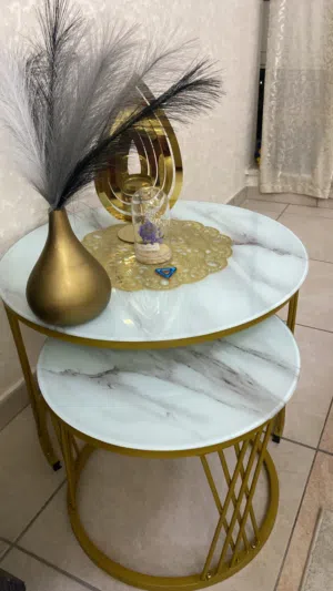 طاوله دائريه