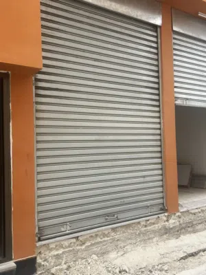 أبواب عدد 2 العمر سنه بحالة الوكاله