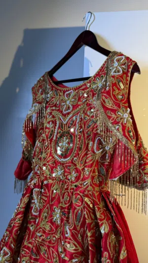 فستان خطوبة احمر مقاس s-xs