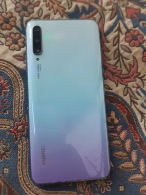 y9s لون ازرق