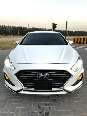 HYUNDAI SONATA MODEL 2018 PETROL CLEAN TITLE AMERICAN SPEACE