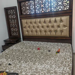 تخوت مفرد ومفرد ونص ومزود