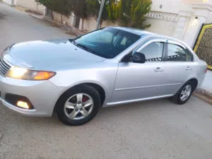كيا لوتزي 2009