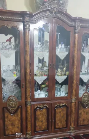 مكتبة مستعملةنضيفة للبيع