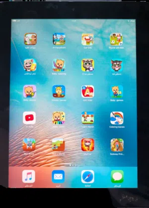 Apple iPad 4 16 GB in Basra