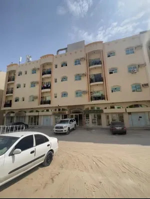 3 Floors . 6000 ft² . Agent2