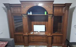 خزانة للبيع