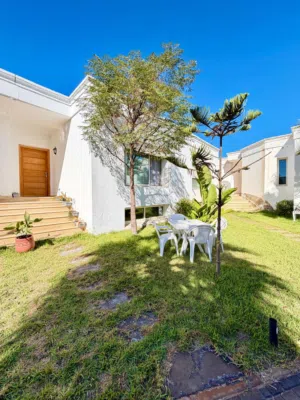 3 Bedrooms . Furnished . Daily2