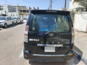 تيوتا voxy 2003 معلايه