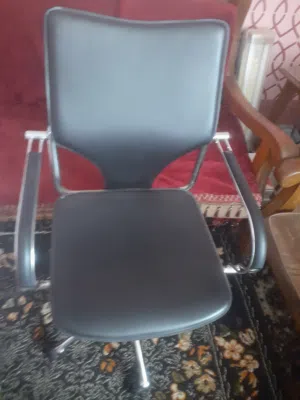 كرسى مكتب مستورد ايطالى