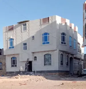 عماره  دورين مدخلين 6و4للبيع