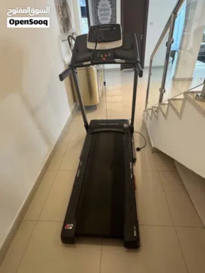 PRO-FORM Treadmill – Excellent Condition