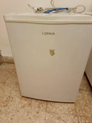 ثلاجة مكتب للبيع