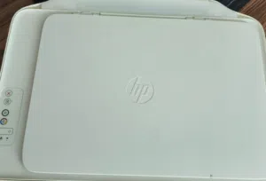 طابعة HP اسود وملونة 3 في واحد.. طباعة، نسخ، مسح(سكان)
