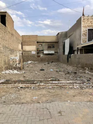 ارض تجارية 200 متر في منطقة البياع المواصلات شارع الضغط
