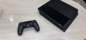 PLAYSTATION 4 +1 TERABYTE STORAGE + BRAND NEW CONTROLLER Normal PlayStation 4 good condition