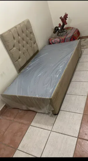 للبيع سرير شبه جديد