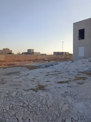 قطعة ارض داخل كمباود في حي السراج مخطط الشكري مساحتها 500 متر