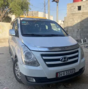 Used Hyundai Staria in Basra