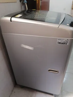 غساله lg 13 kg inverter شغاله بحاله جيده لا اعطال 50 دينار