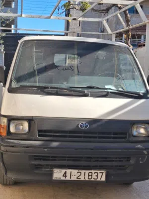 Used Toyota Hiace in Amman
