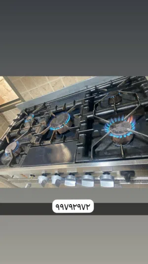 فرن نضيف جداً