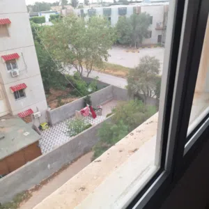 شقة للبيع في عمارات الطبي بالقرب من الجامع