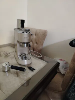 ماكينة قهوه اسبريسو دولينجي ديددكا 885
