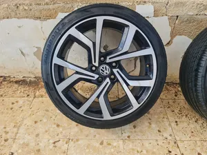 Tyre & Rim . 18 . Used2