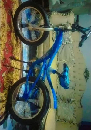 عجله جديده تماما لم تستخدم مقاس 24 بوصه