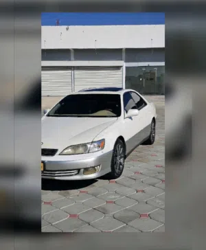 Used Lexus ES in Muscat