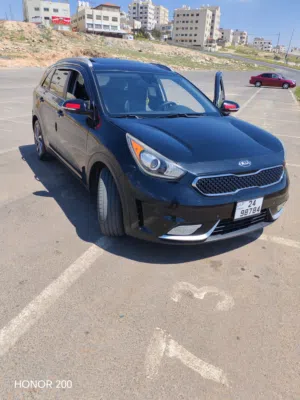 Used Kia Niro in Amman