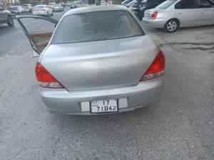 نيسان صني موديل 2001