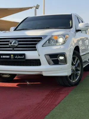 لكزس LX570-Ssport-2015خليجي-من المالك الأول-مفتاحين الوكاله -صبغ ومحركات الوكاله-بحاله فنيه ممتازه-