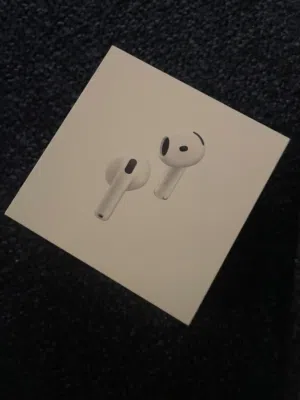 اقرأ الوصف مهم - Air pods 4 new للبيع