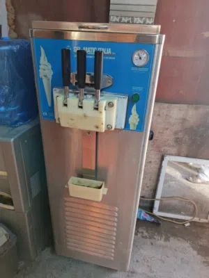 ماكنه بوظه ايطاليه