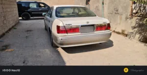 تويوتا كراون 2001 للبيع السيارة كله بلاد دك سلف وطلع