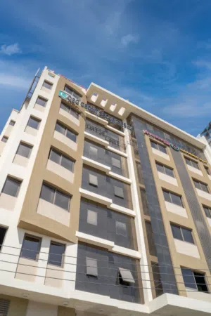145 m2 2 Bedrooms Apartments for Rent in Muscat Ghubrah