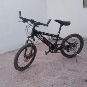 سيكل (دراجة هوائية )نوعها سكيت فيوجل