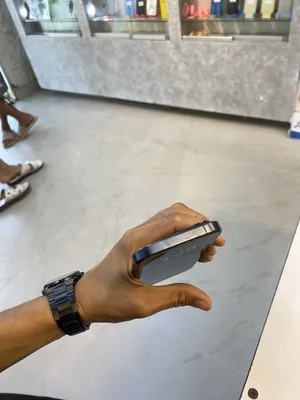 Apple . iPhone 15 Pro . 128 GB0