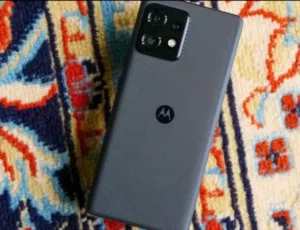 Motorola Moto Edge 40 512 GB in Al Mukalla