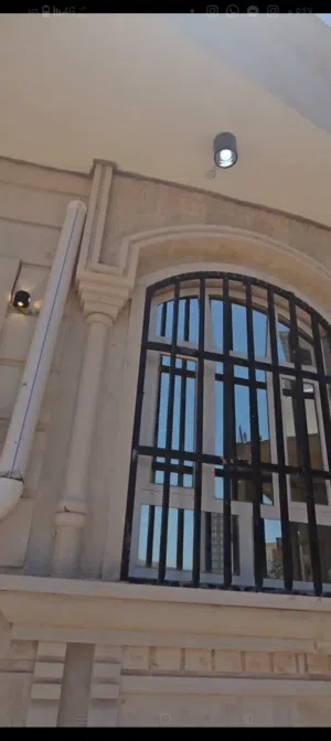 220 m2 5 Bedrooms Villa for Sale in Sana'a Hayi AlShabab Walriyada