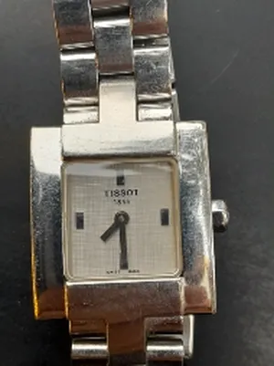 ساعة TISSOT