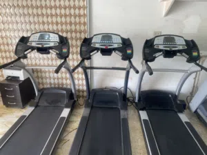 أجهزة رياضية أجهزة نوادي تصلح داخل المنزل وداخل البيت وزن مفتوح وقت مفتوح أجهزة تردمل مشي ركض صاله