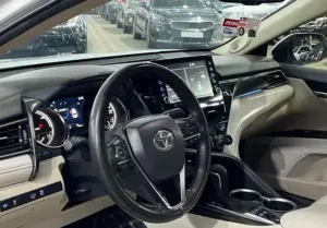 Toyota Camary Grande 2021