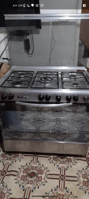 فرن 5عيون شغال فل مضمون شعله زرقاء حجم كبير
