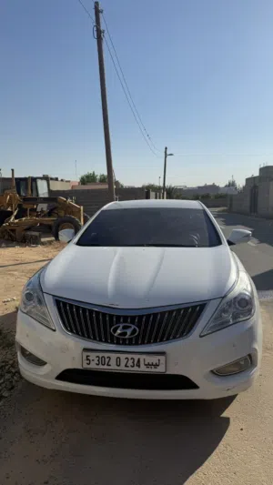 ازيرا 2012